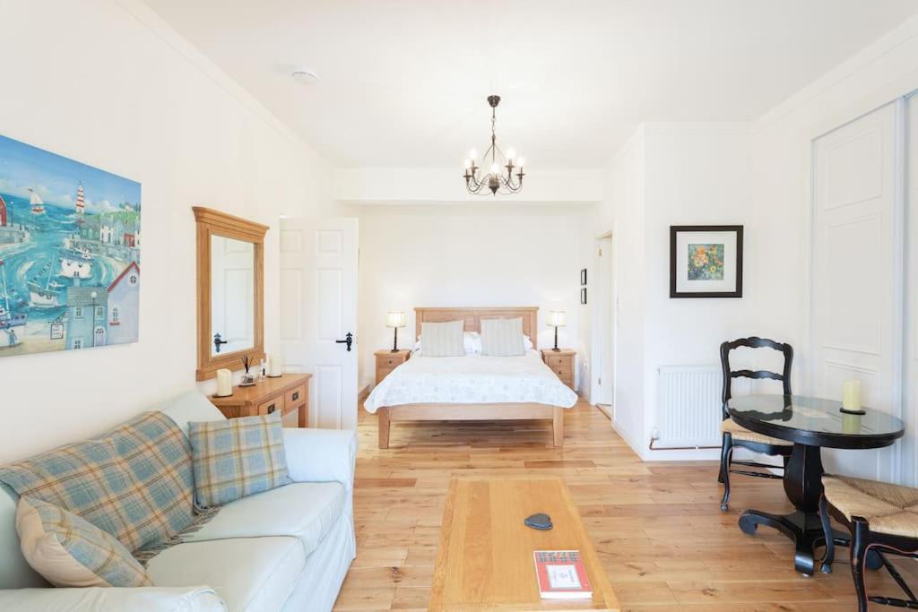 The Stable - Cottage With A Spectacular Lake View Port Of Menteith Exteriör bild