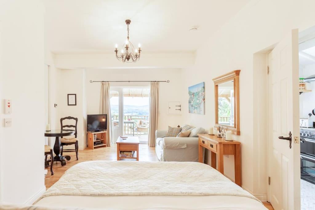 The Stable - Cottage With A Spectacular Lake View Port Of Menteith Exteriör bild